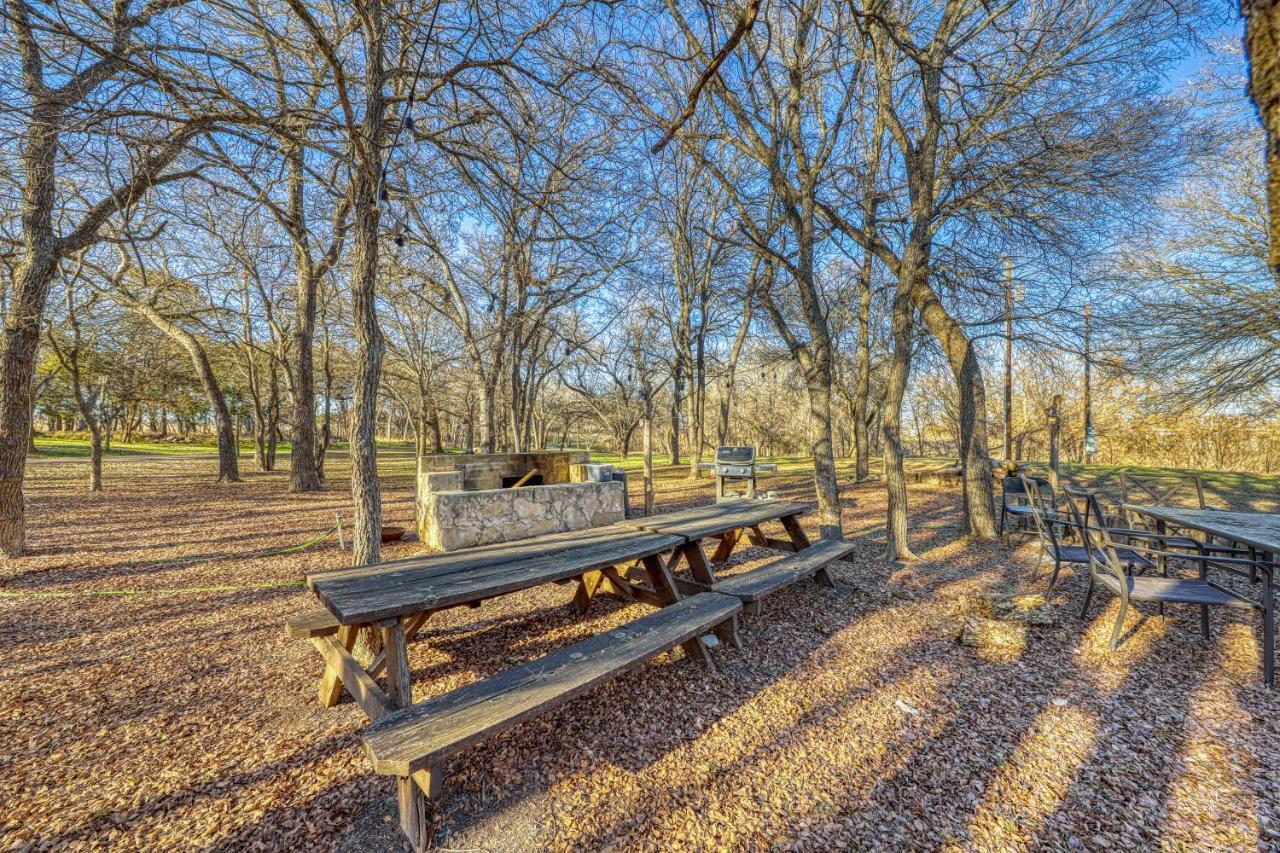 The Pecan @ Mendelbaum Winery Guest Cabins Villa Fredericksburg Eksteriør billede